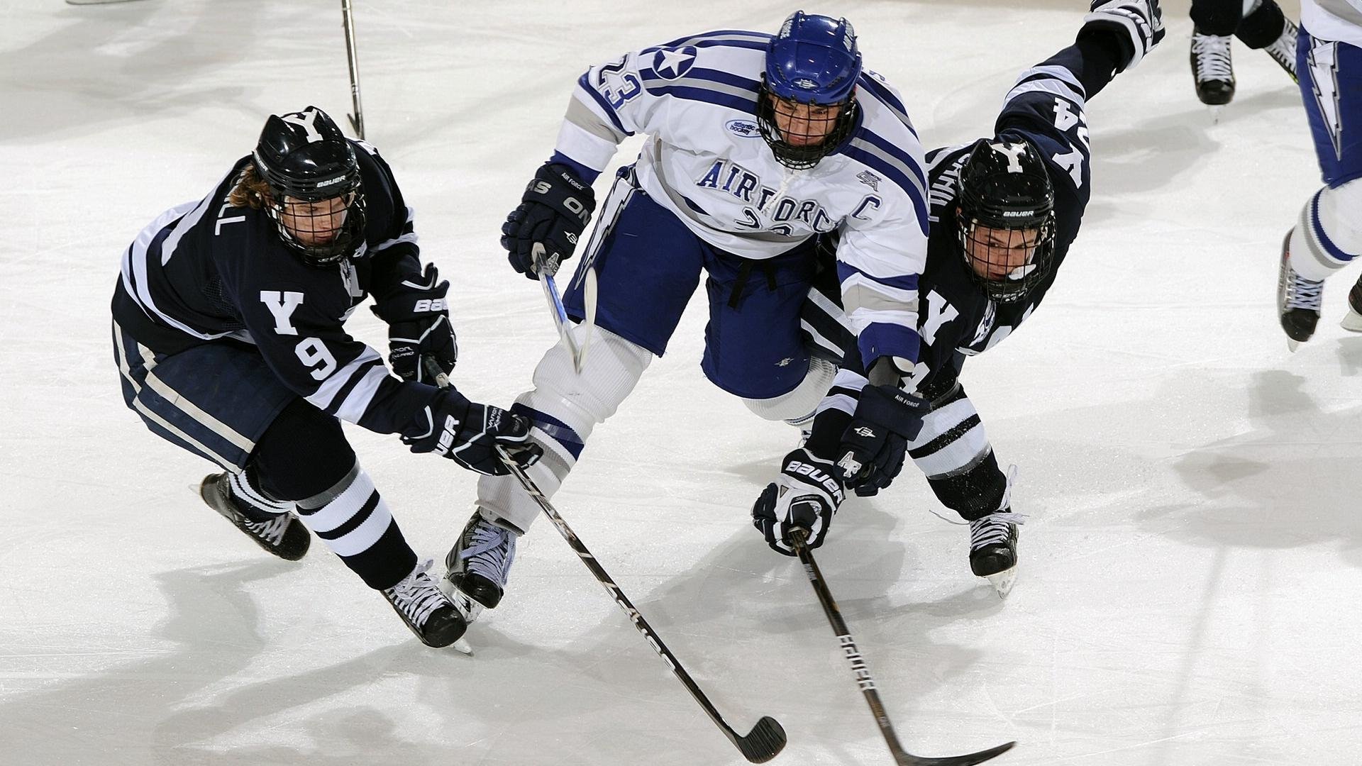 Rookie焦点对战，Karsa与90激战切尔西分钟，锐不可当胜负难料！赛场气氛高涨